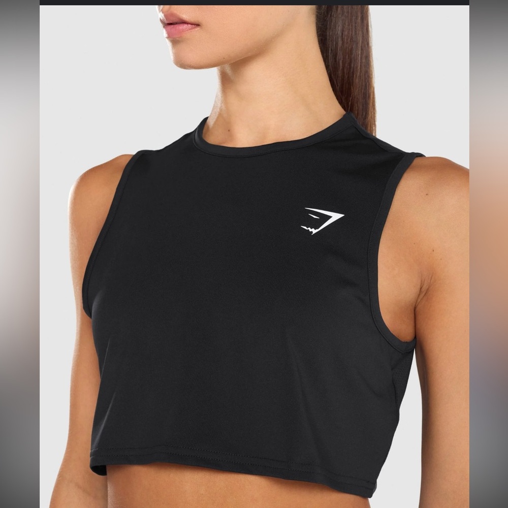 Black Sleeveless Gym Top